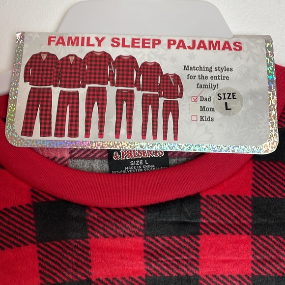 NWT Family Matching pajamas Dad Size Large Color Plaid Red & Black - Picture 3 of 8
